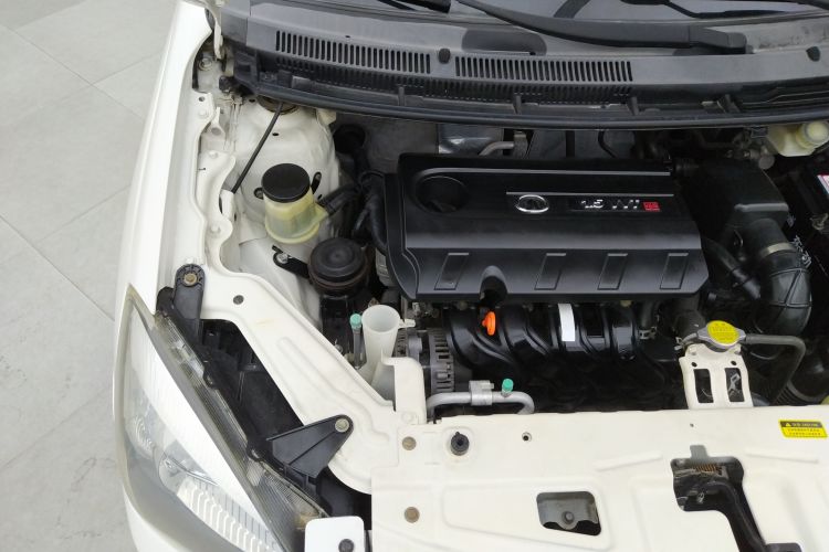 Used Great Wall C30 2012 1.5L Manual Luxury Version Engine Bay Right