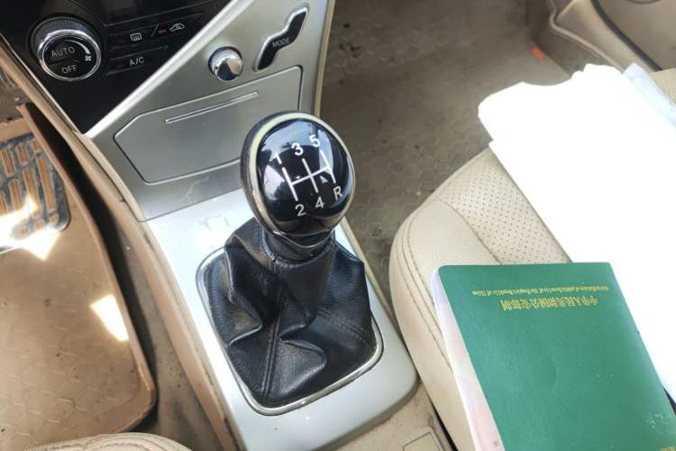 Used Great Wall C30 2012 1.5L Manual Luxury Version Gear Lever