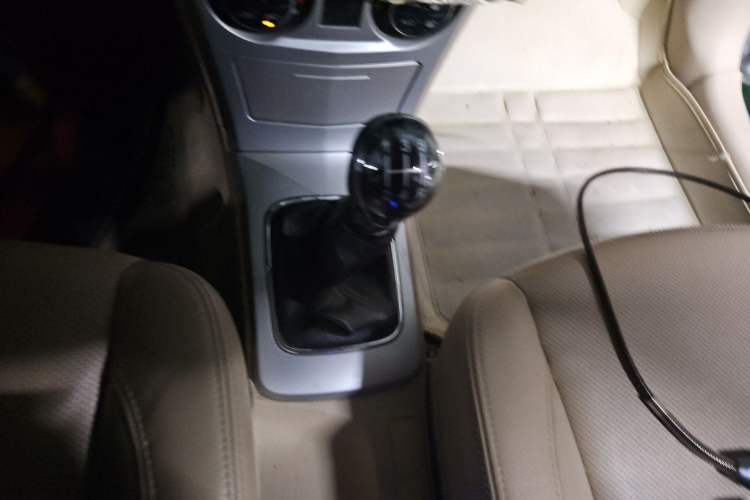 Used Great Wall C30 2012 1.5L Manual Luxury Version Gear Lever