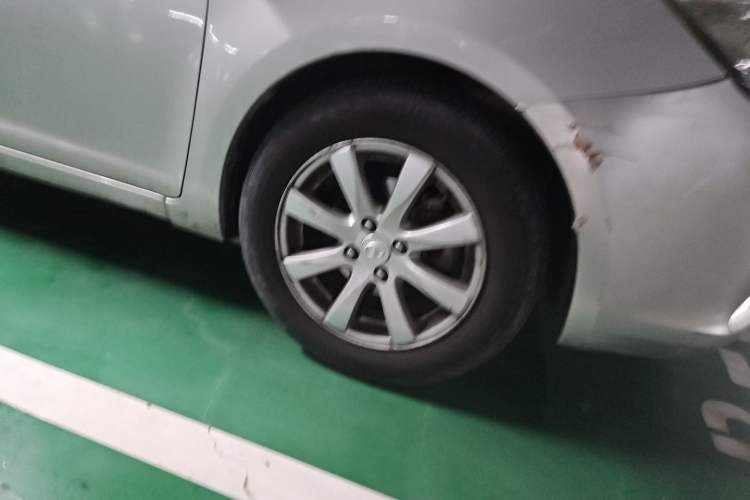 Used Great Wall C30 2012 1.5L Manual Luxury Version Right Front Wheel Hub
