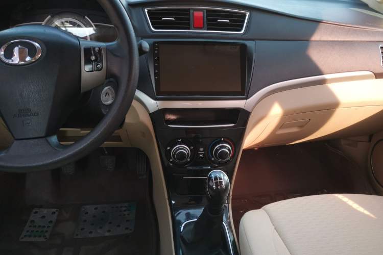 Used Great Wall C30 2013 New Vision Edition 1.5L Manual Fashion Model Audio And AC Panel