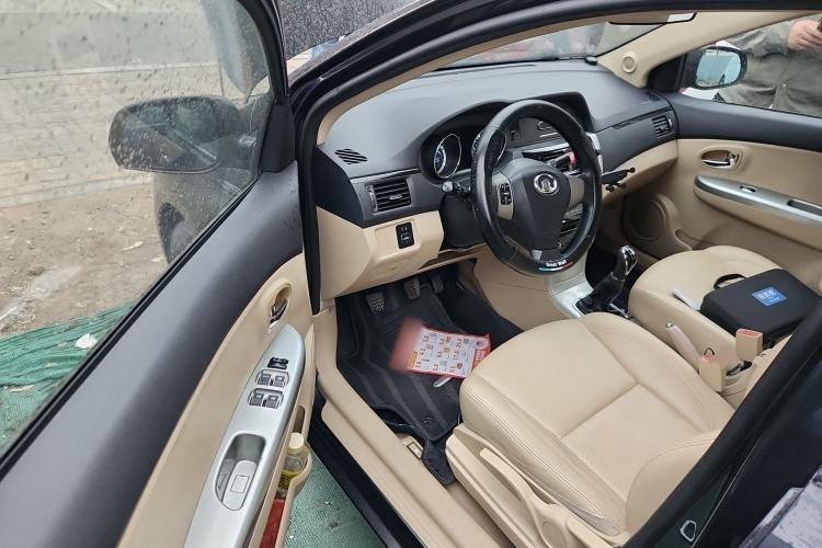 Used Great Wall C30 2013 1.5L Manual Luxury Model Driver Seat