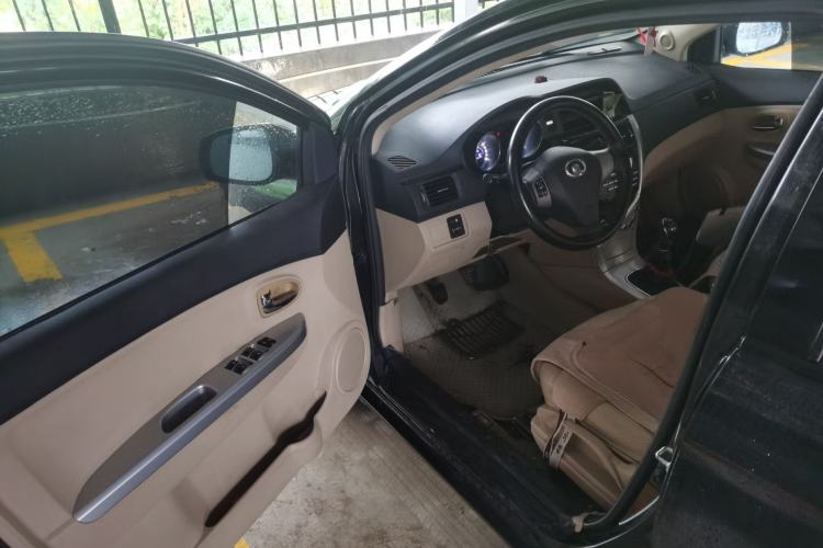 Used Great Wall C30 2013 1.5L Manual Luxury Model Driver Seat