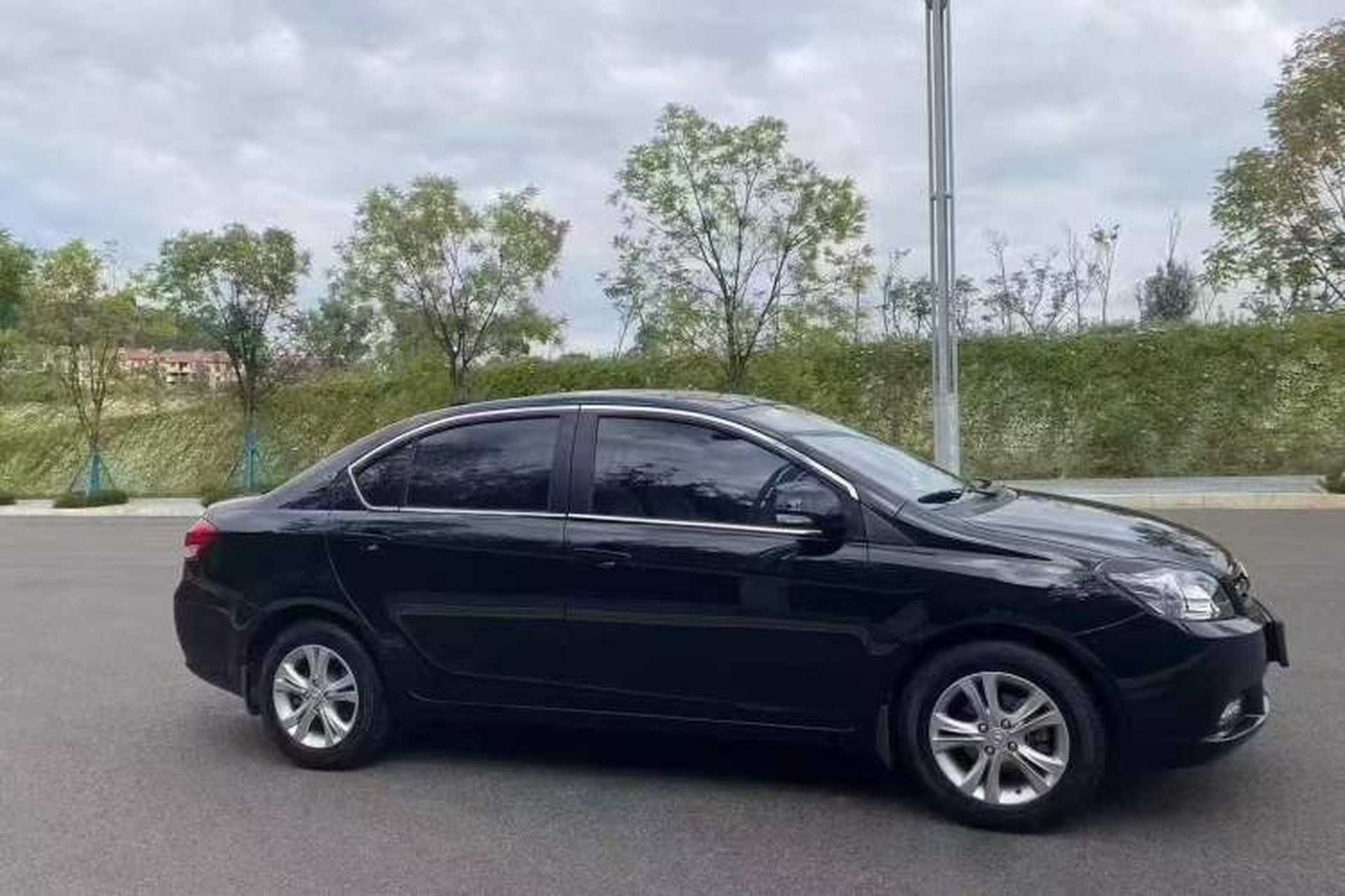 Used Great Wall C30 2013 1.5L Manual Luxury Model Exterior 3