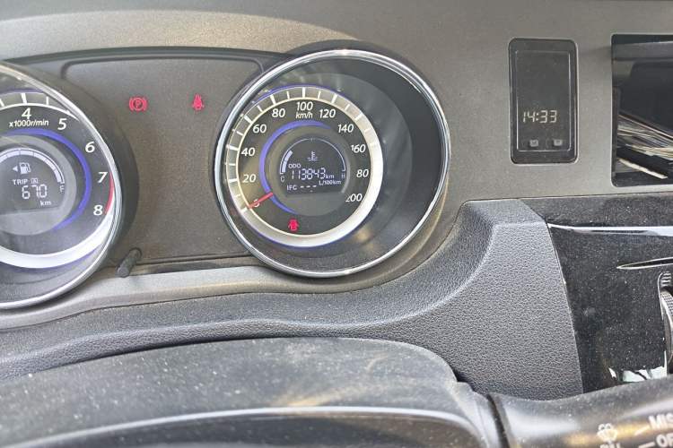 Used Great Wall C30 2013 1.5L Manual Luxury Model Odometer Close Up