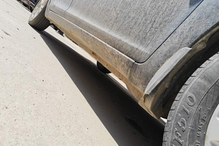 Used Great Wall C30 2013 1.5L Manual Comfort Model Right Side Sill
