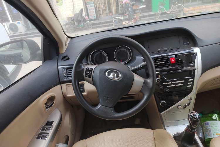 Used Great Wall C30 2013 1.5L Manual Luxury Model Steering Wheel