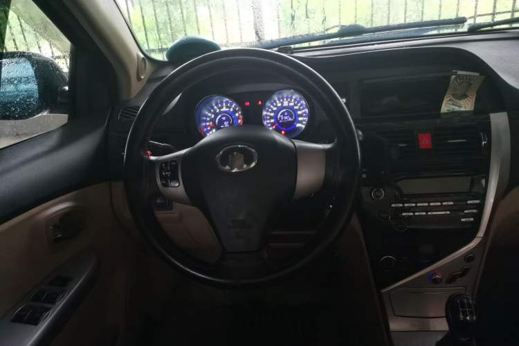 Used Great Wall C30 2013 1.5L Manual Luxury Model Steering Wheel