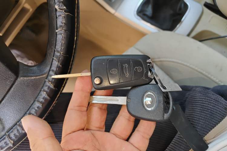 Used Great Wall C30 2013 1.5L Manual Comfort Model Vehicle Key