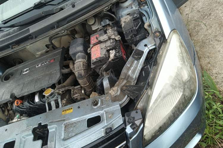 Used Great Wall C30 2013 1.5L Manual Luxury Model Engine Bay Left