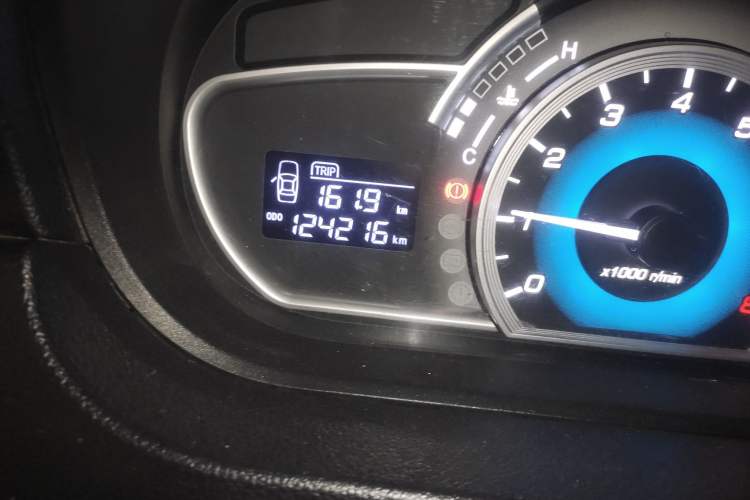 Used Great Wall C30 2013 New Vision Edition 1.5L Manual ZhiShang Model Odometer Close Up