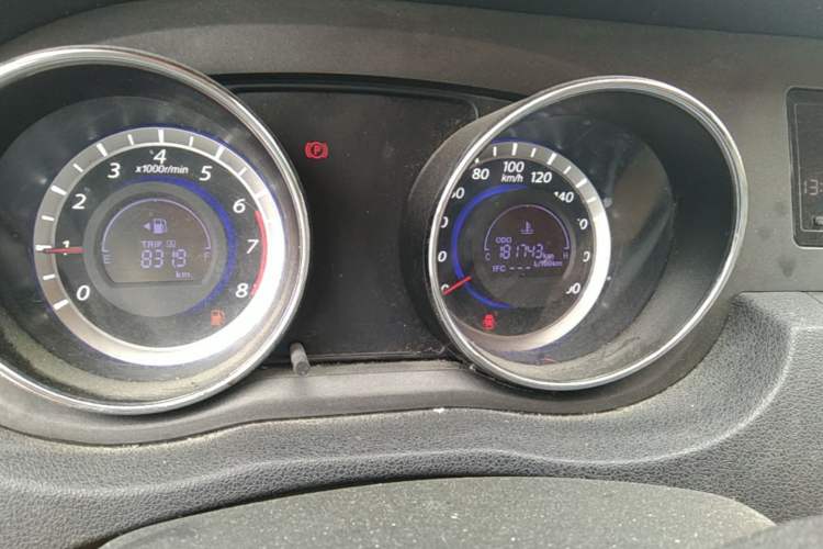 Used Great Wall C30 2013 1.5L Manual Luxury Model Odometer Close Up
