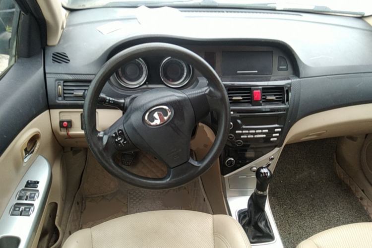 Used Great Wall C30 2013 1.5L Manual Luxury Model Steering Wheel