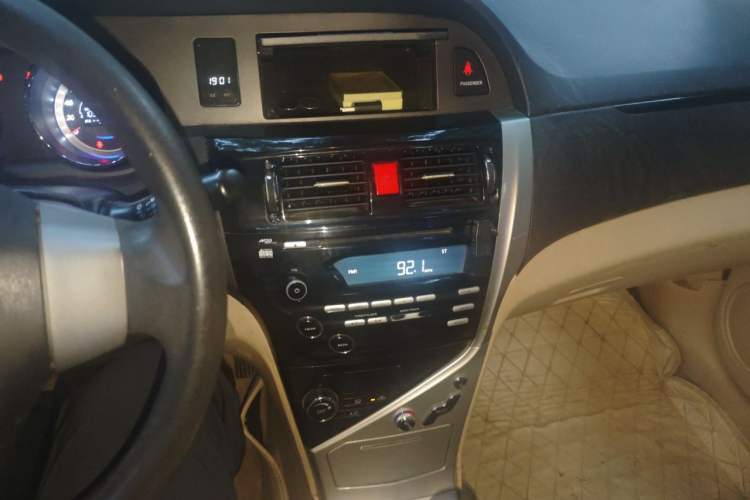 Used Great Wall C30 2013 1.5L Manual Comfort Model Audio And AC Panel