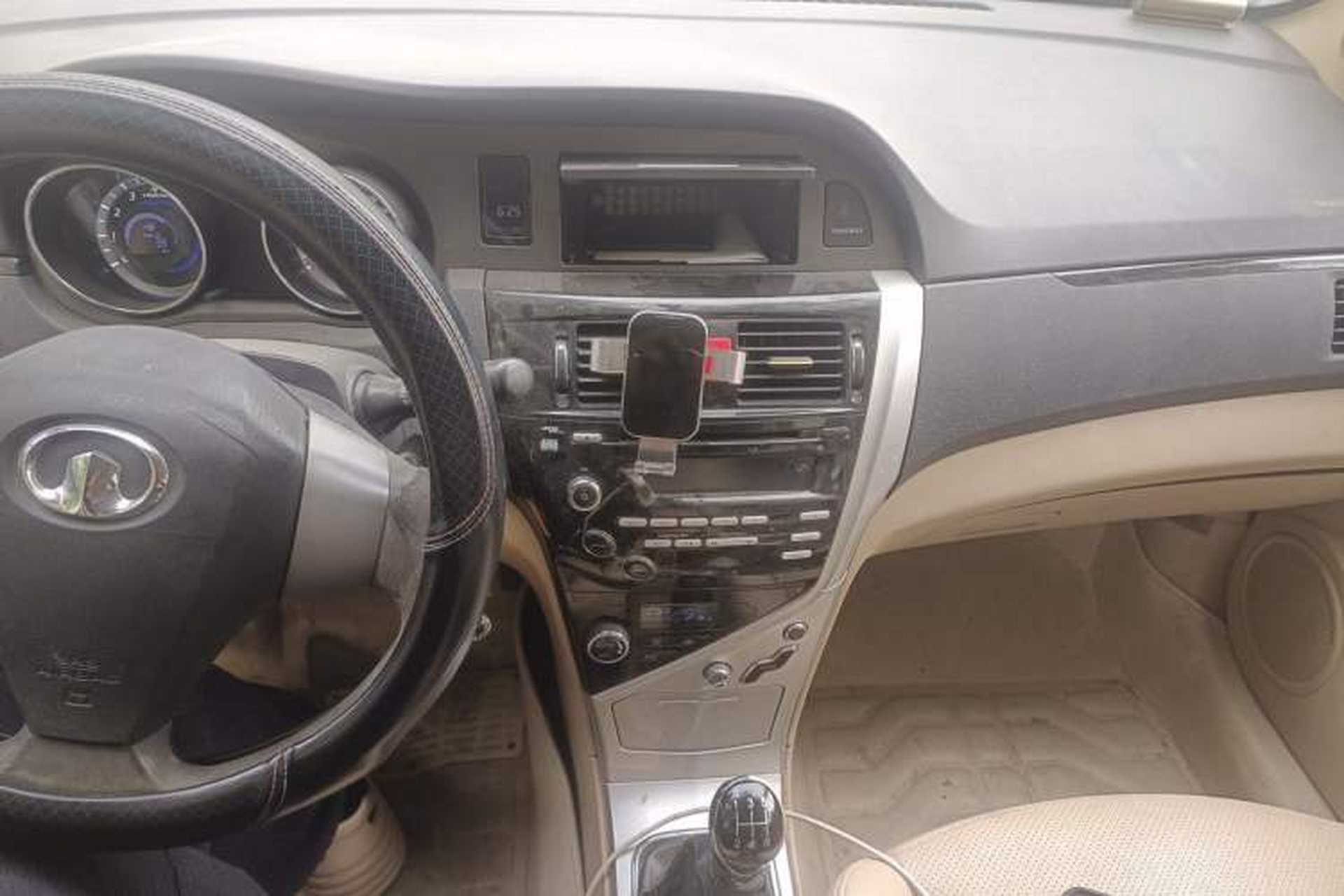 Used Great Wall C30 2013 1.5L Manual Luxury Model Audio And AC Panel