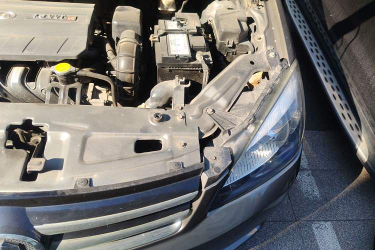 Used Great Wall C30 2013 1.5L Manual Luxury Model Engine Bay Left