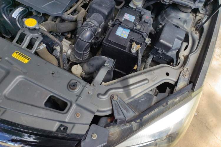 Used Great Wall C30 2013 1.5L Manual Luxury Model Engine Bay Left