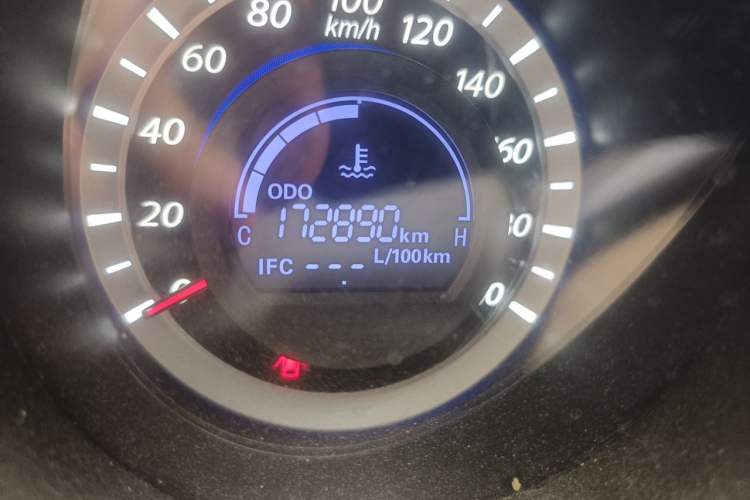 Used Great Wall C30 2013 1.5L Manual Luxury Model Odometer Close Up