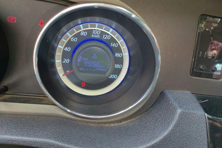 Used Great Wall C30 2013 1.5L Manual Luxury Model Odometer Close Up