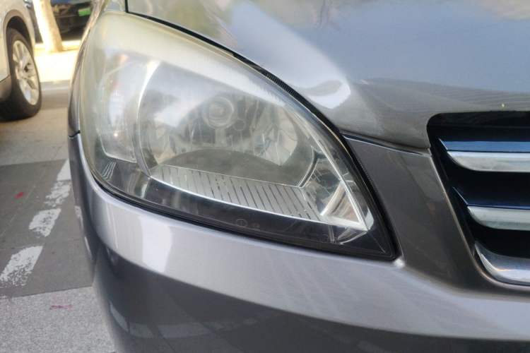 Used Great Wall C30 2013 1.5L Manual Luxury Model Right Front Headlight