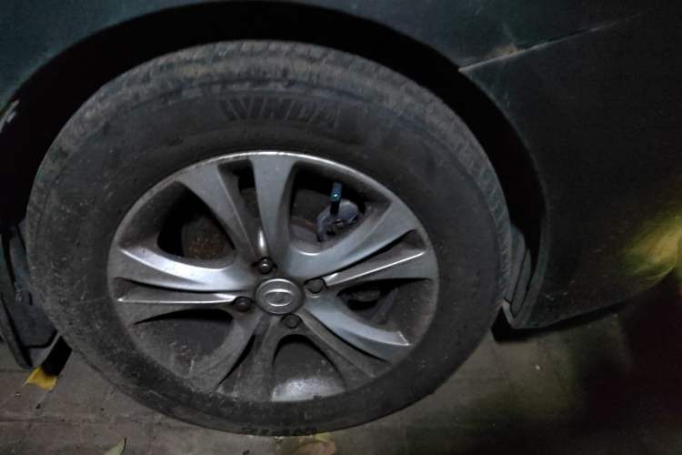 Used Great Wall C30 2013 1.5L Manual Luxury Model Right Front Wheel Hub