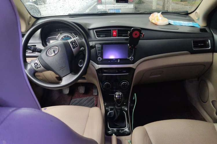 Used Great Wall C30 2013 New Vision Edition 1.5L Manual ZhiShang Model Center Console