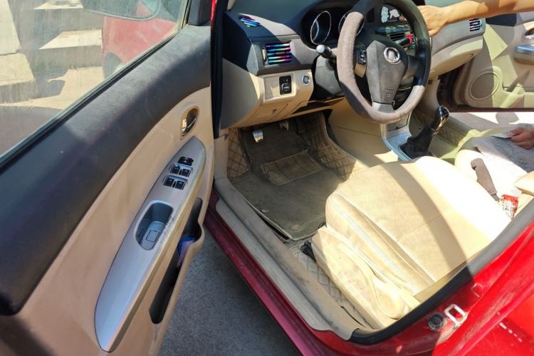 Used Great Wall C30 2013 1.5L Manual Luxury Model Driver Seat