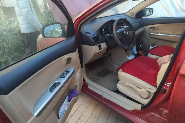 Used Great Wall C30 2013 New Vision Edition 1.5L Manual ZhiShang Model Driver Seat