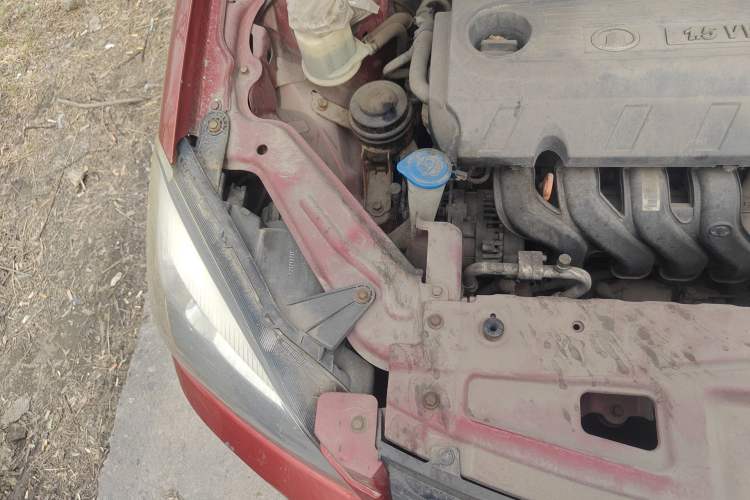 Used Great Wall C30 2013 1.5L Manual Comfort Model Engine Bay Right