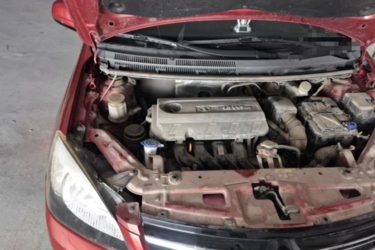 Used Great Wall C30 2013 New Vision Edition 1.5L Manual Fashion Model Engine Bay Right