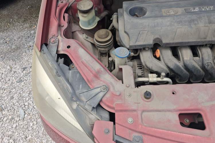 Used Great Wall C30 2013 1.5L Manual Luxury Model Engine Bay Right