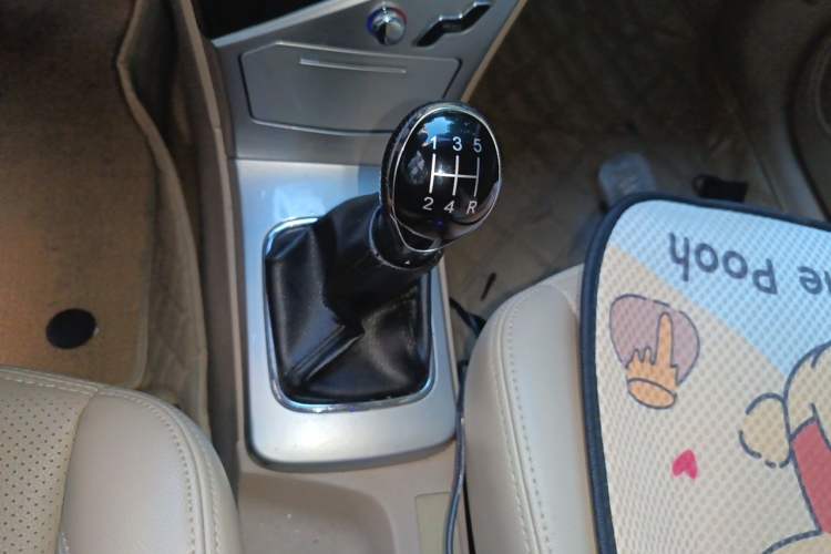 Used Great Wall C30 2013 1.5L Manual Luxury Model Gear Lever