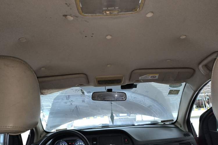 Used Great Wall C30 2013 1.5L Manual Luxury Model Headliner