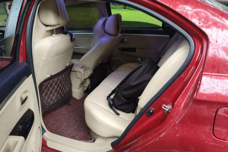 Used Great Wall C30 2013 New Vision Edition 1.5L Manual ZhiShang Model Left Rear Seat