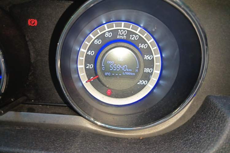 Used Great Wall C30 2013 1.5L Manual Luxury Model Odometer Close Up