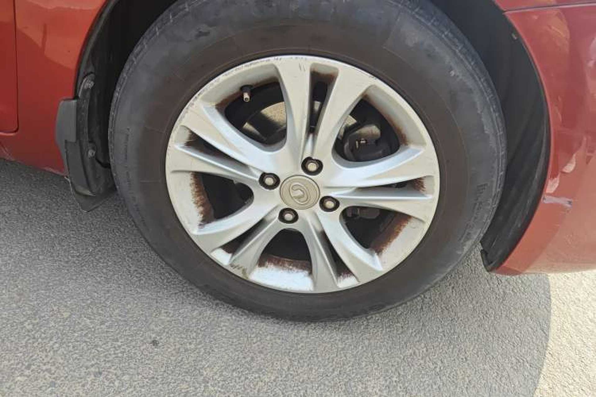 Used Great Wall C30 2013 1.5L Manual Luxury Model Right Front Wheel Hub