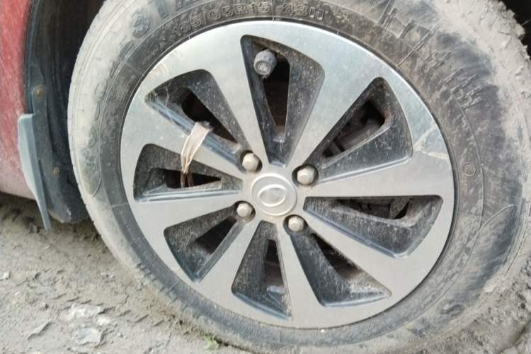 Used Great Wall C30 2013 New Vision Edition 1.5L Manual ZhiShang Model Right Front Wheel Hub