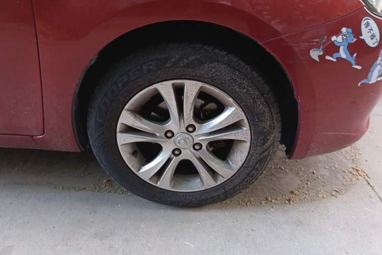 Used Great Wall C30 2013 1.5L Manual Luxury Model Right Front Wheel Hub