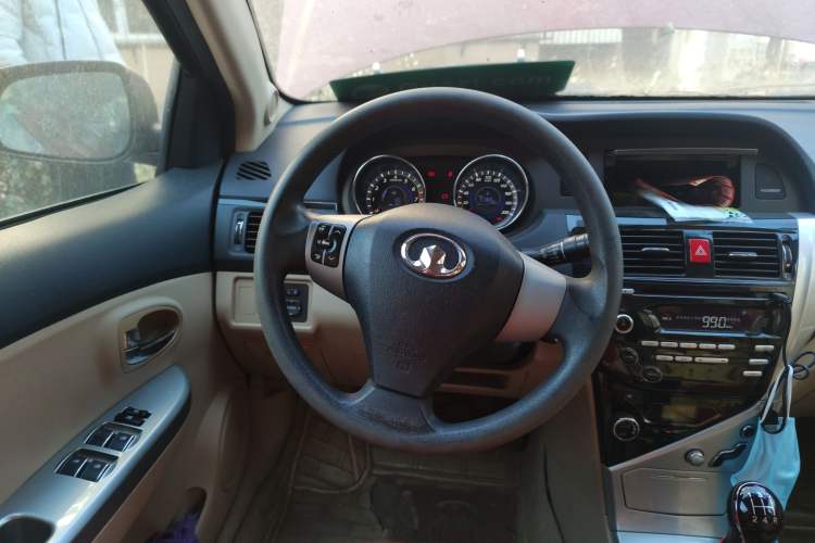 Used Great Wall C30 2013 New Vision Edition 1.5L Manual ZhiShang Model Steering Wheel