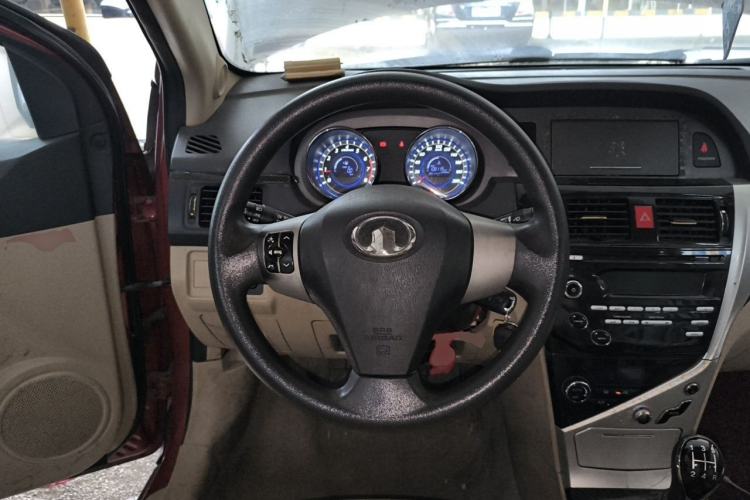 Used Great Wall C30 2013 1.5L Manual Luxury Model Steering Wheel