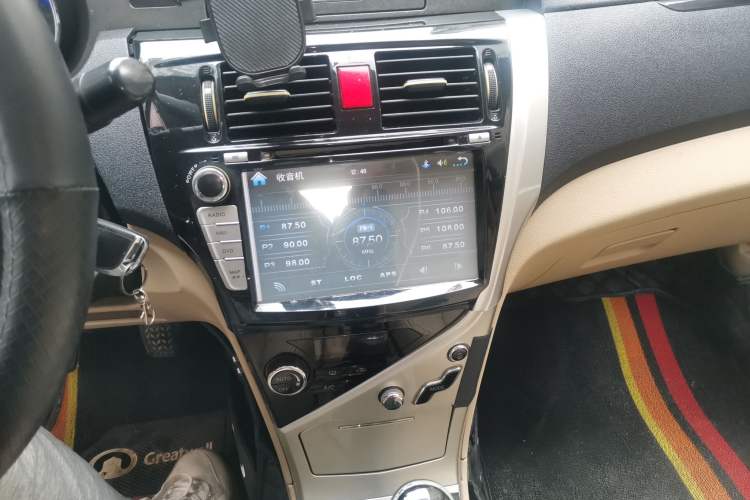 Used Great Wall C30 2013 1.5L Manual Elite Model Audio And AC Panel