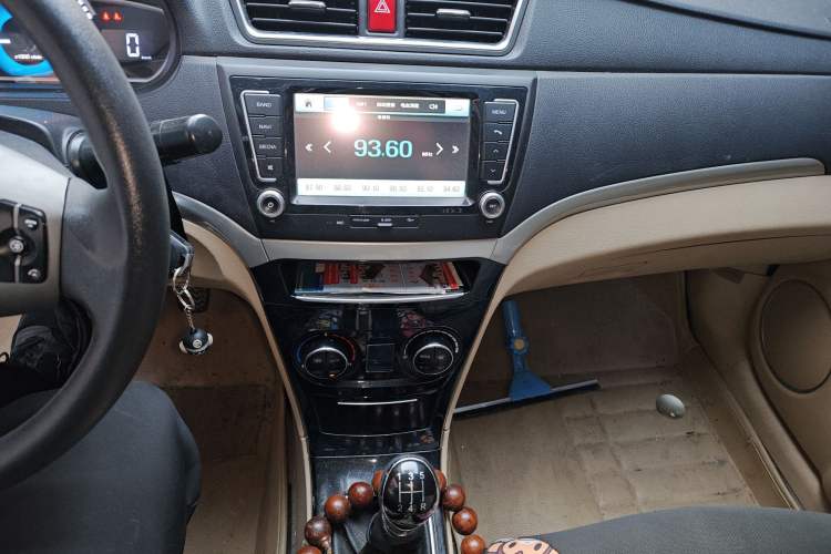 Used Great Wall C30 2013 New Vision Edition 1.5L Manual ZhiShang Model Audio And AC Panel
