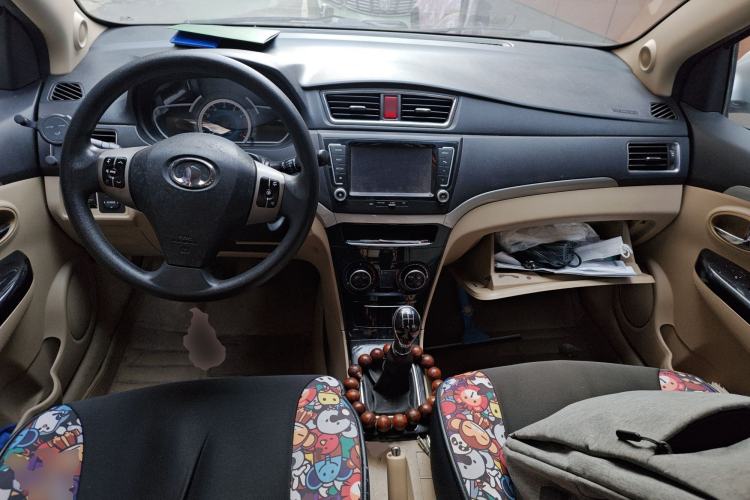 Used Great Wall C30 2013 New Vision Edition 1.5L Manual ZhiShang Model Center Console