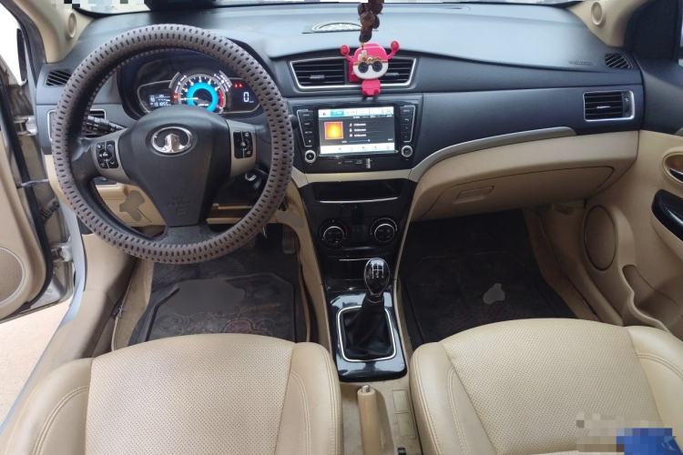 Used Great Wall C30 2013 New Vision Edition 1.5L Manual ZhiShang Model Center Console
