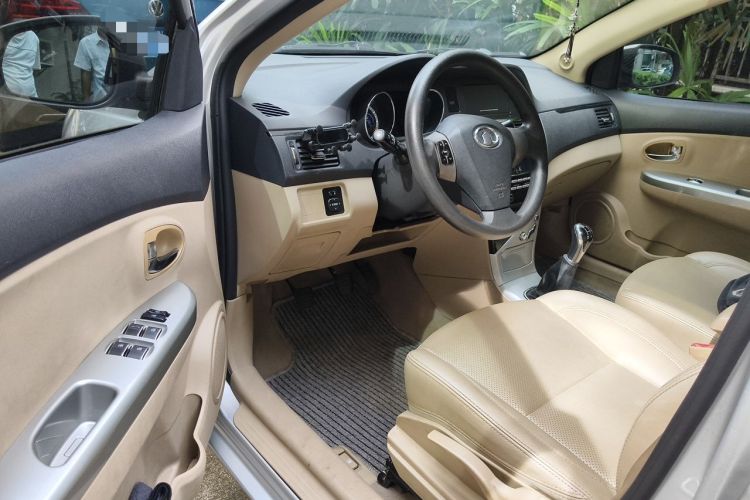 Used Great Wall C30 2013 1.5L Manual Luxury Model Driver Seat