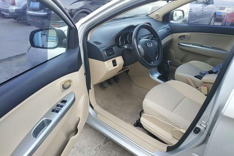 Used Great Wall C30 2013 1.5L Manual Comfort Model Driver Seat