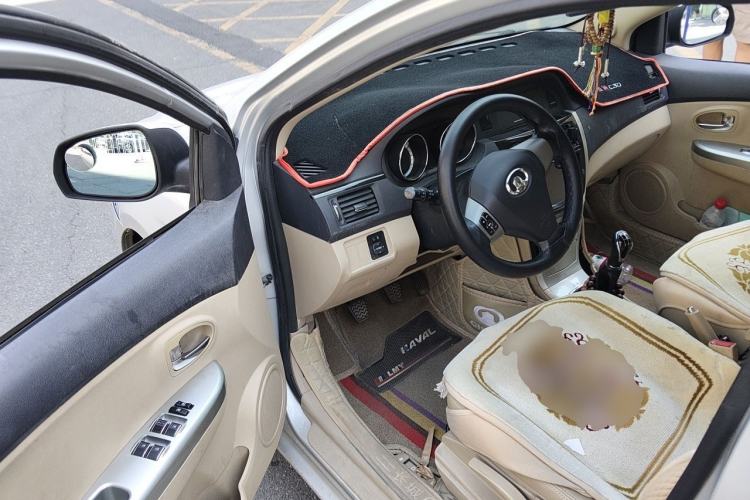 Used Great Wall C30 2013 New Vision Edition 1.5L Manual Fashion Model Driver Seat