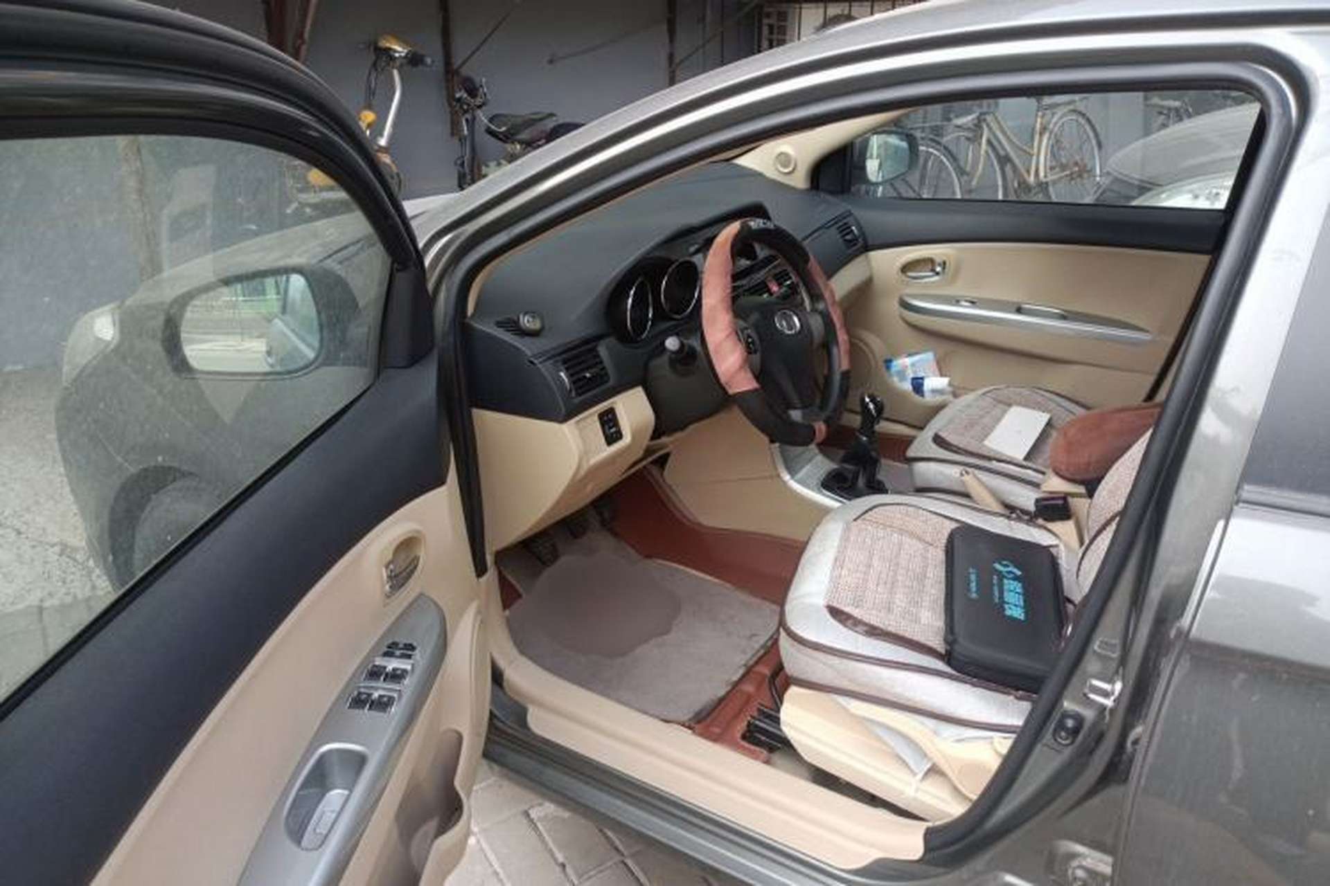 Used Great Wall C30 2013 1.5L Manual Luxury Model Driver Seat