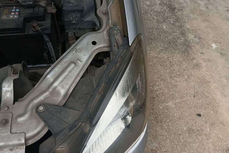Used Great Wall C30 2013 New Vision Edition 1.5L Manual ZhiShang Model Engine Bay Left