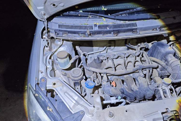 Used Great Wall C30 2013 1.5L Manual Comfort Model Engine Bay Right